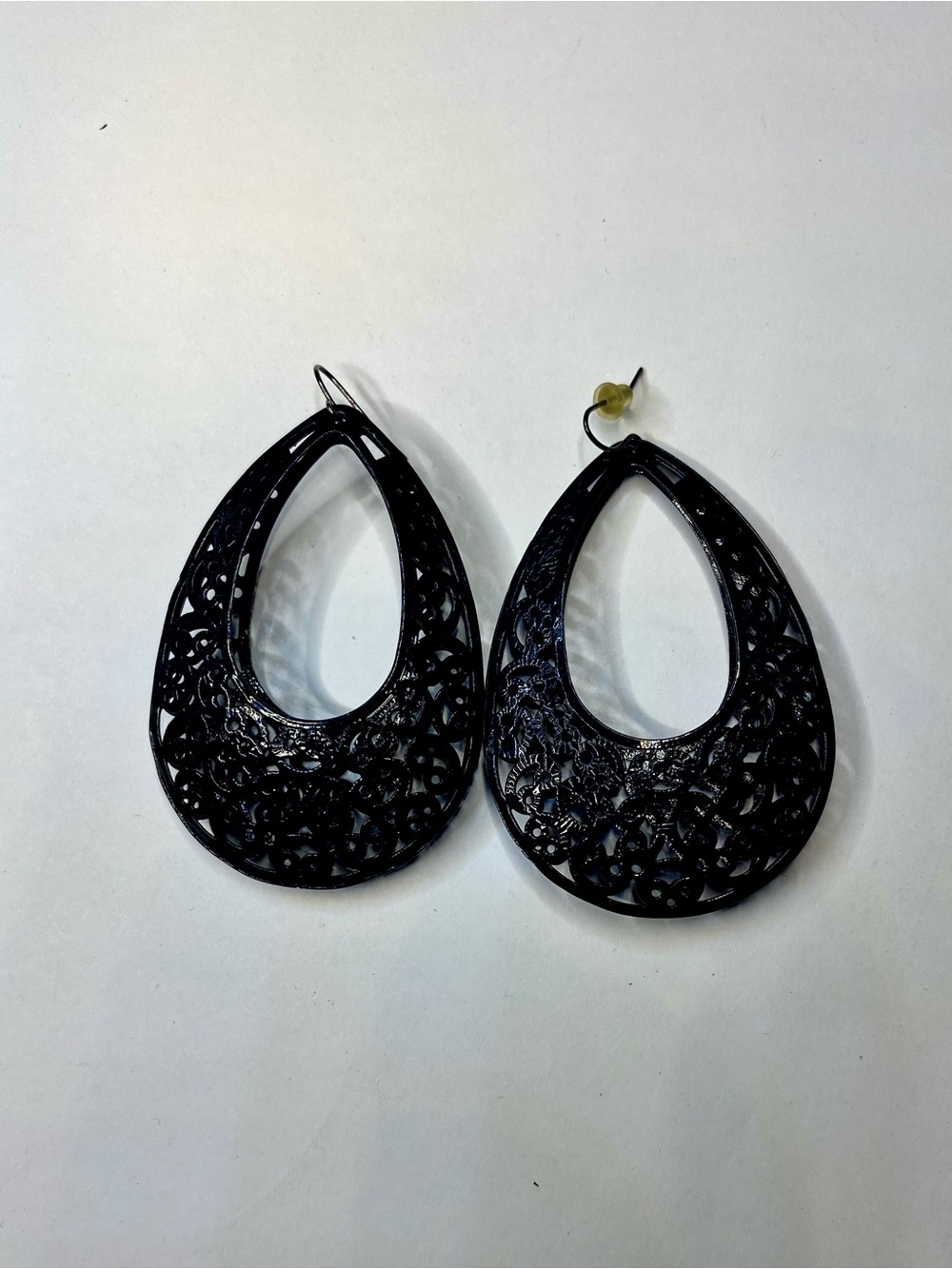 Black Filigree Teardrop Hoop Earrings - Elegant Women's Jewelry